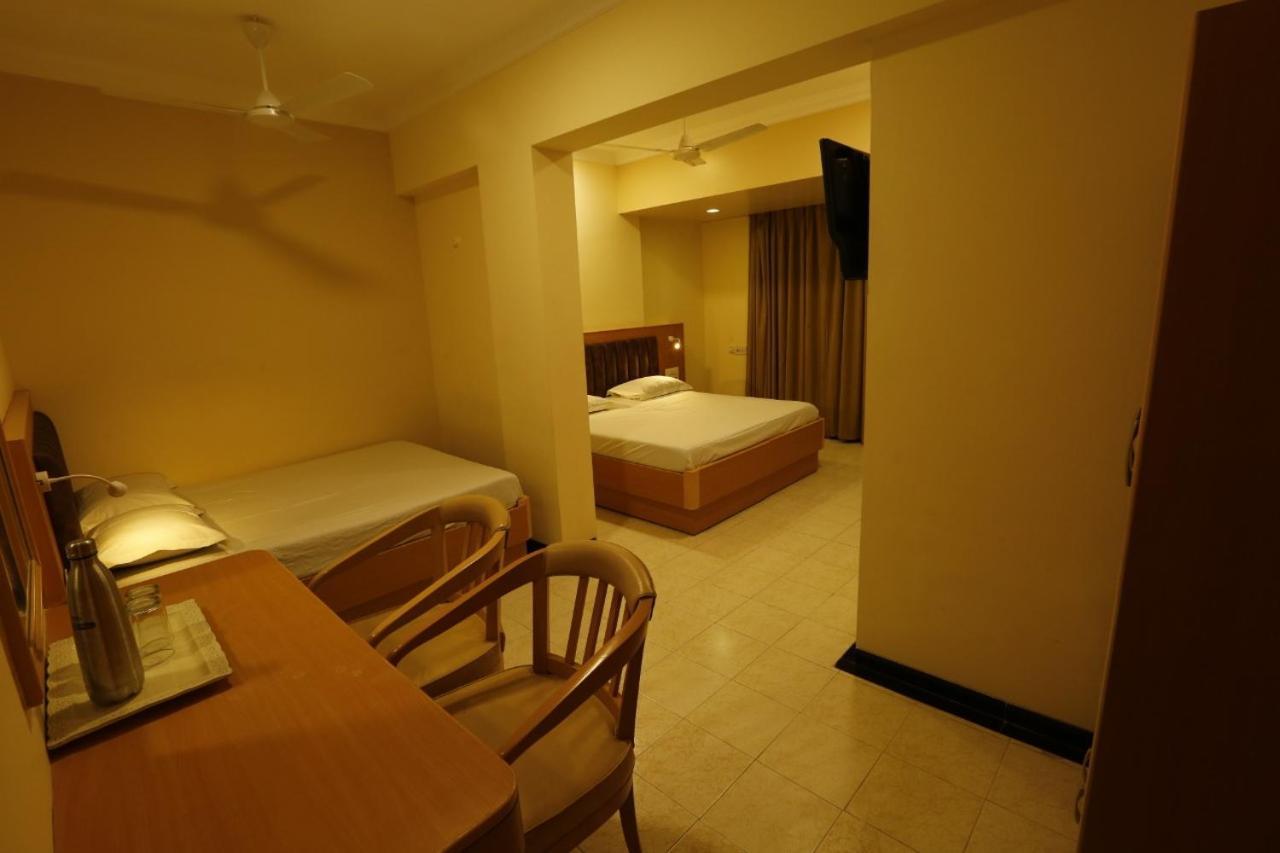 Hotel Ravikiran Alibaug Alibag Exterior photo